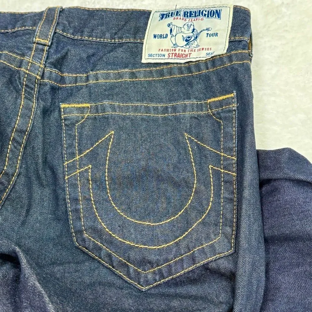 True Religion Dark Wash Ricky Relaxed Straight Jeans w/o Flap / No Flap // Men’s